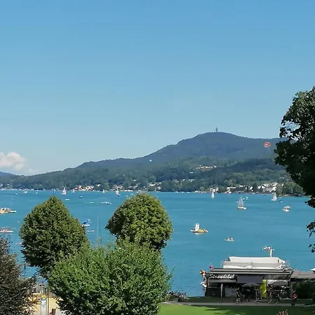 Haus Der Geschenke - Carinthia Апартаменты Фельден-ам-Вёртер-Зе