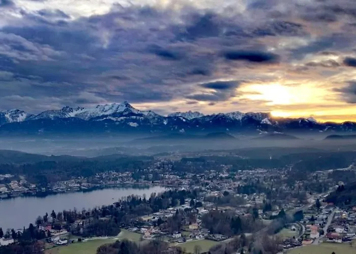 Haus Der Geschenke - Carinthia Apartamento Velden am Wörthersee