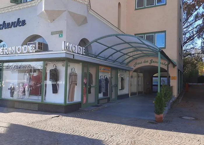 Haus Der Geschenke - Carinthia Фельден-ам-Вёртер-Зе